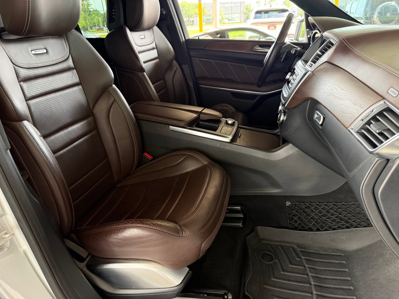 Used 2016 Mercedes-Benz GL 63 AMG 4MATIC image 19
