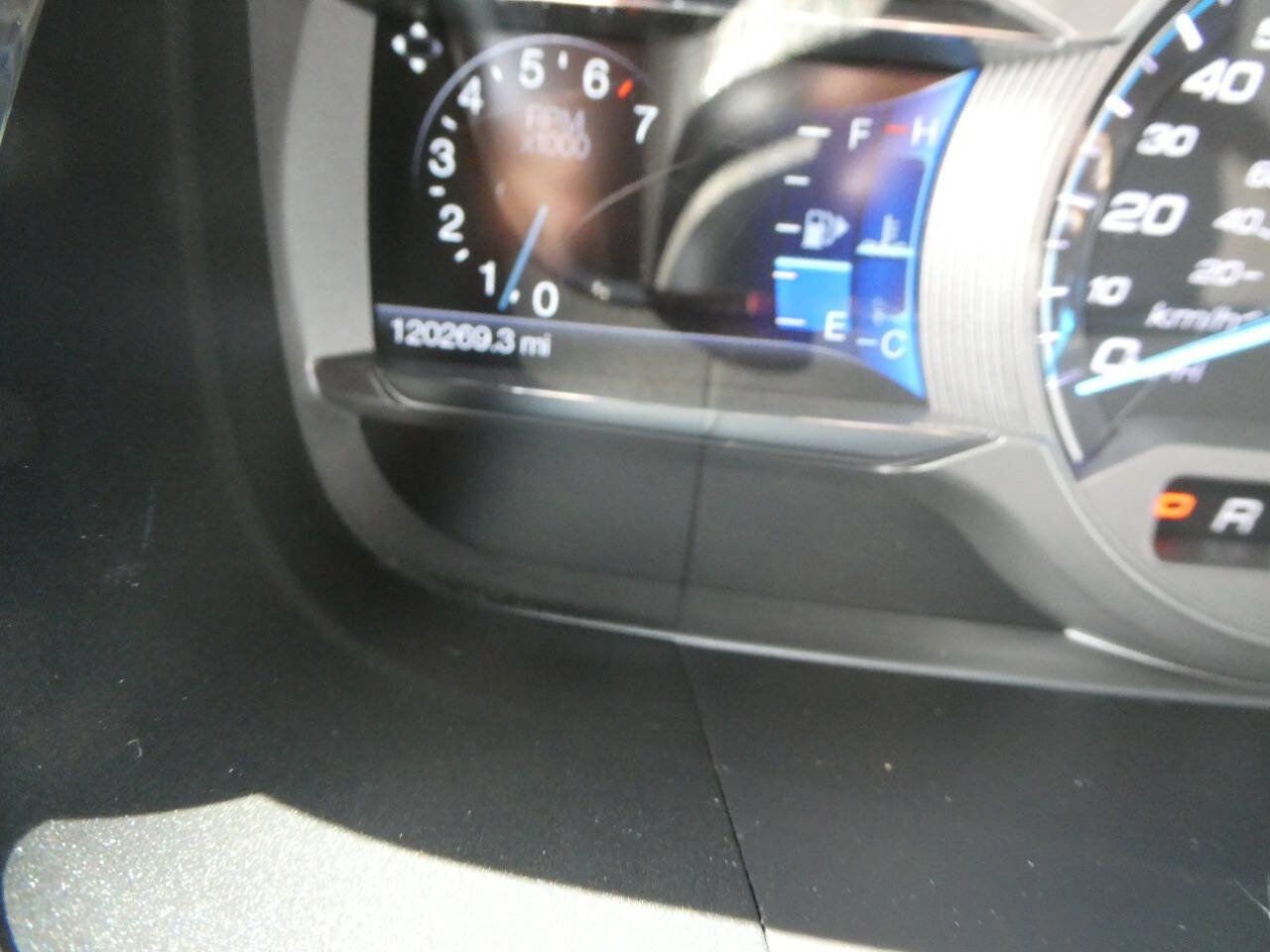 Used 2019 Ford Taurus Limited image 14