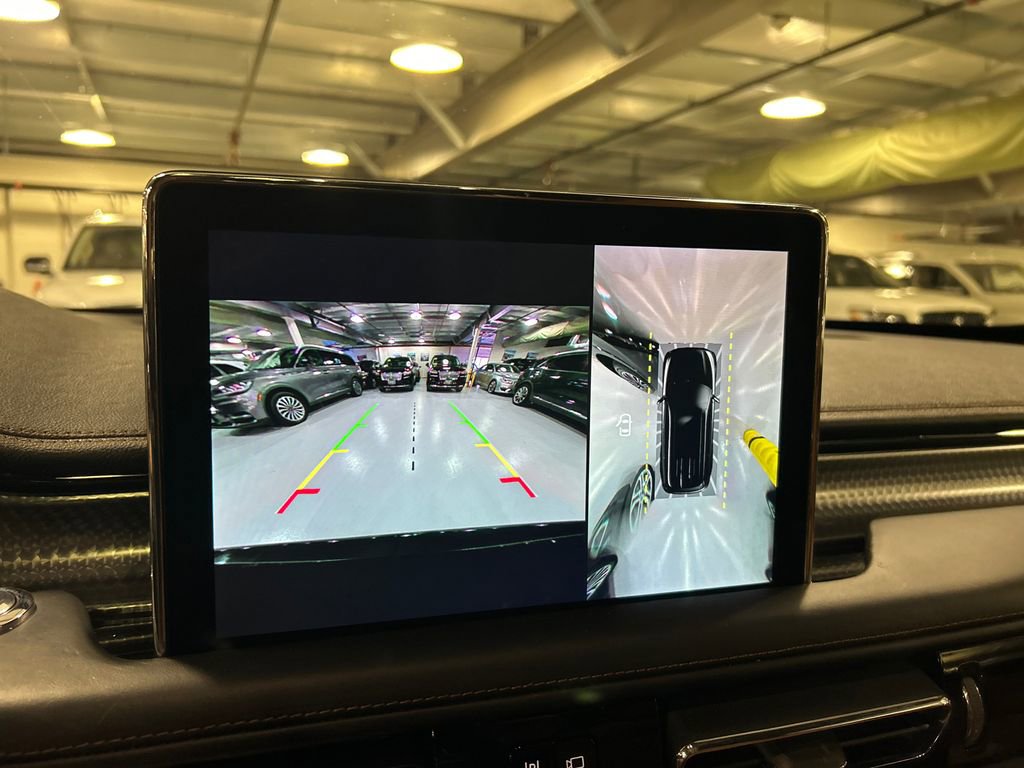 Used 2023 Lincoln Aviator Black Label w/ Dynamic Handling Package AWD/4WD image 15