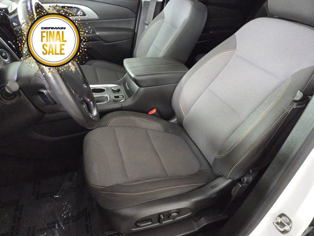 Used 2020 Chevrolet Traverse LT image 13