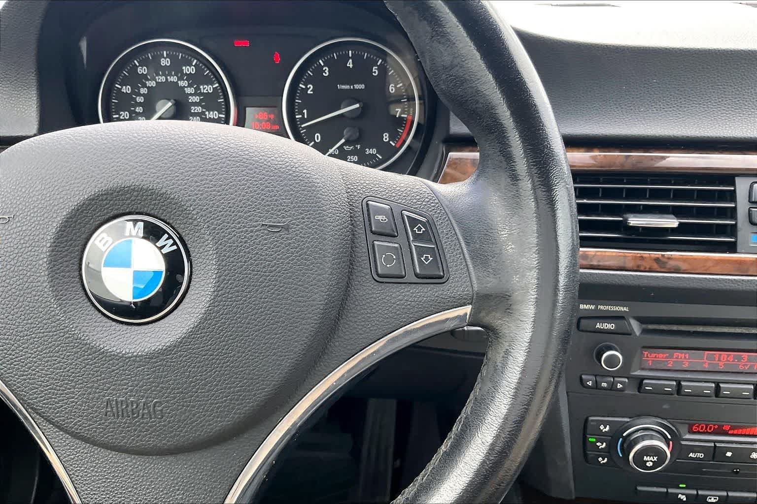 Used 2012 BMW 328i Coupe RWD image 24