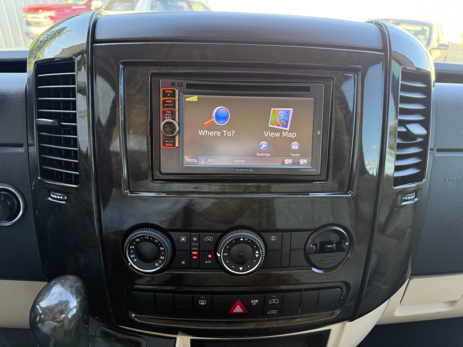 Used 2013 Mercedes-Benz Sprinter 2500 image 9