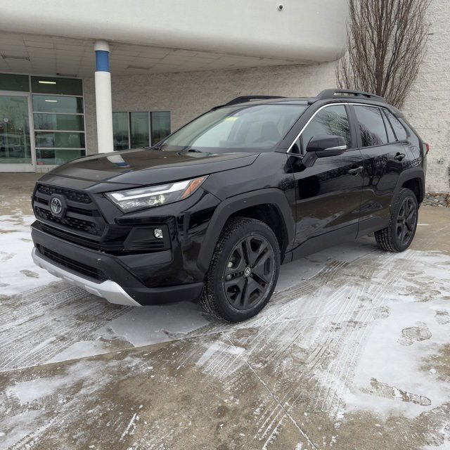 Used 2024 Toyota RAV4 Adventure image 7