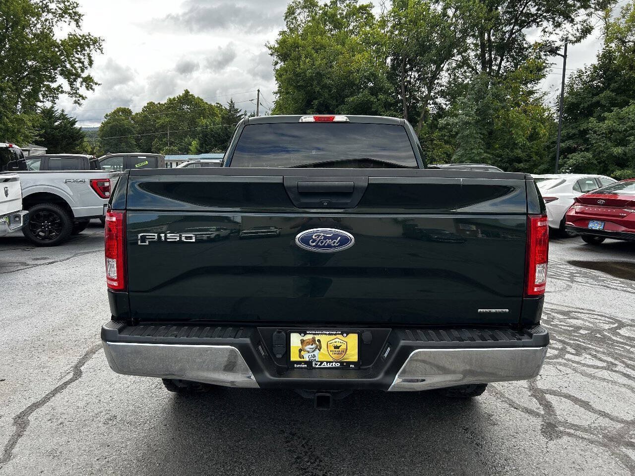 Used 2015 Ford F150 XLT w/ Equipment Group 301A Mid AWD/4WD image 8