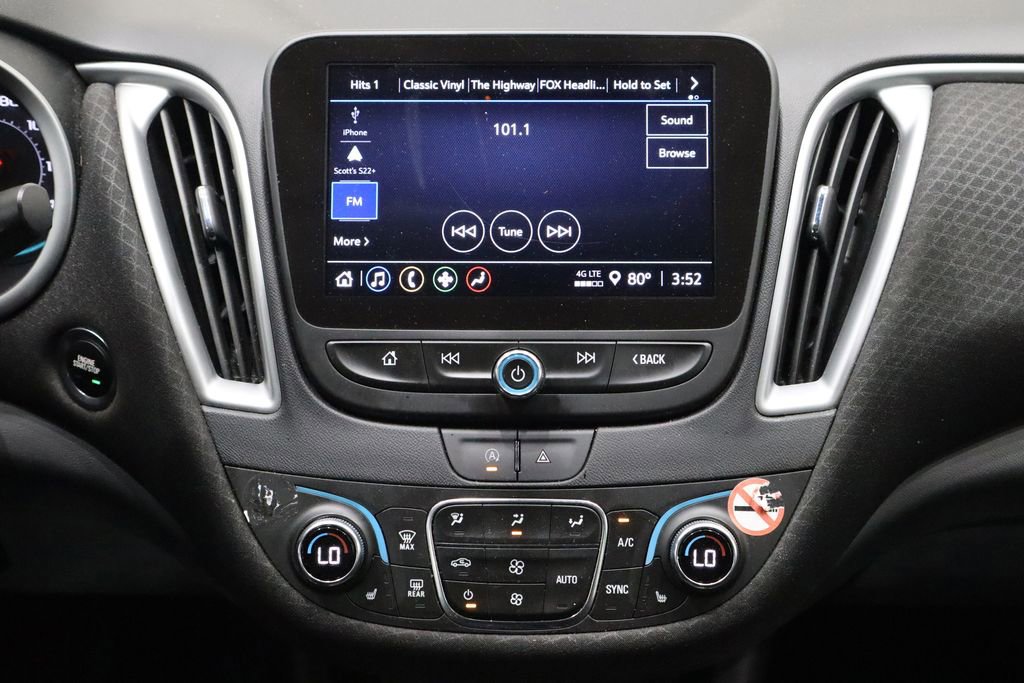 Used 2023 Chevrolet Malibu LT image 30