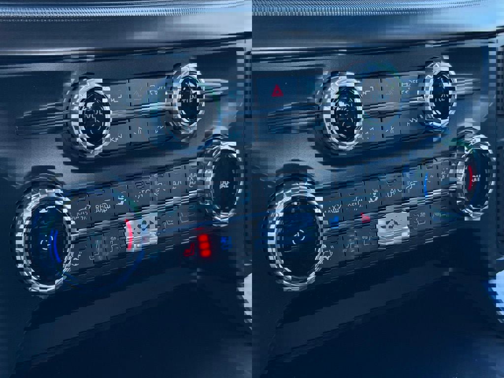 New 2026 Ford F150 Lariat w/ Equipment Group 501A Mid image 33