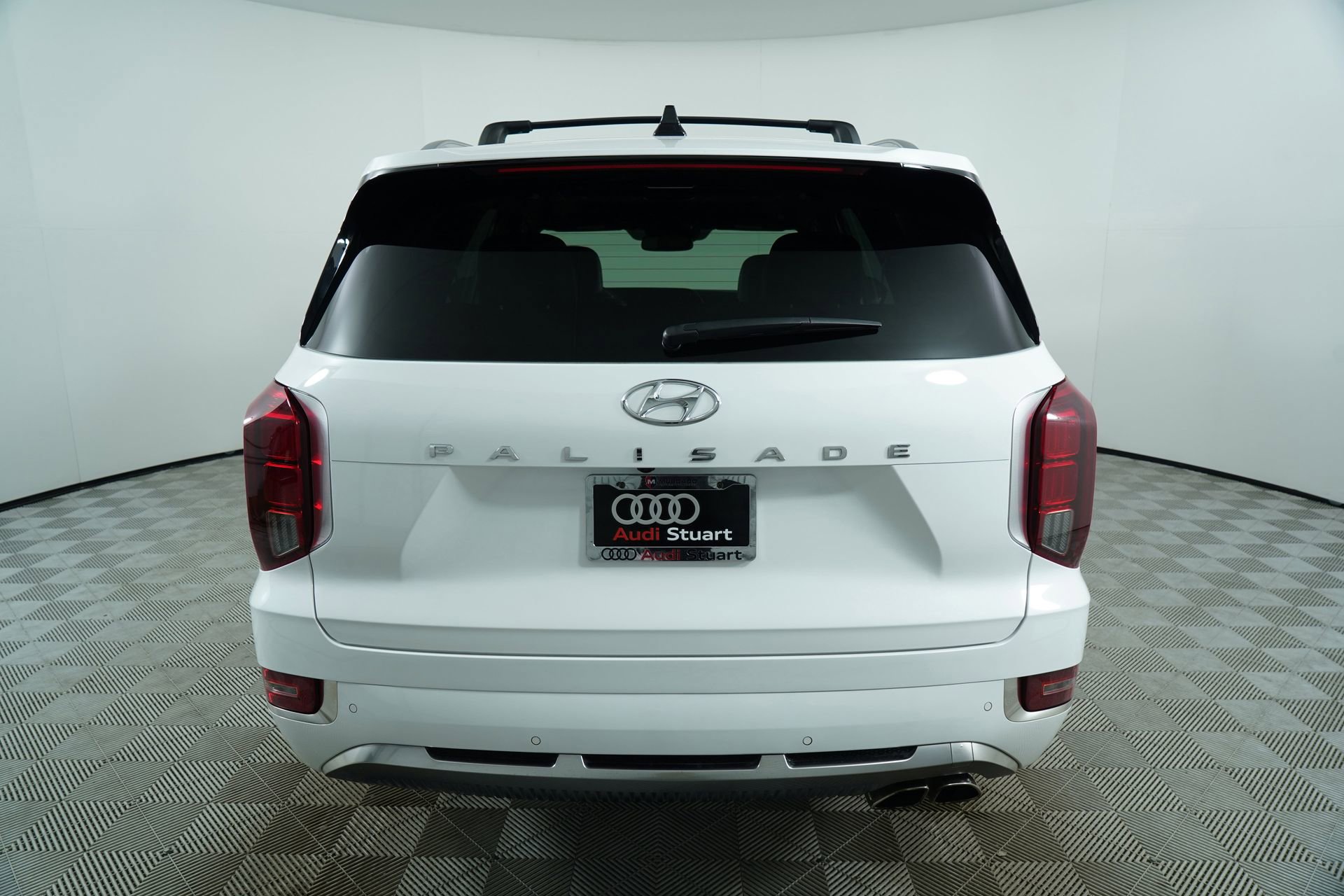 Used 2022 Hyundai Palisade Calligraphy image 9