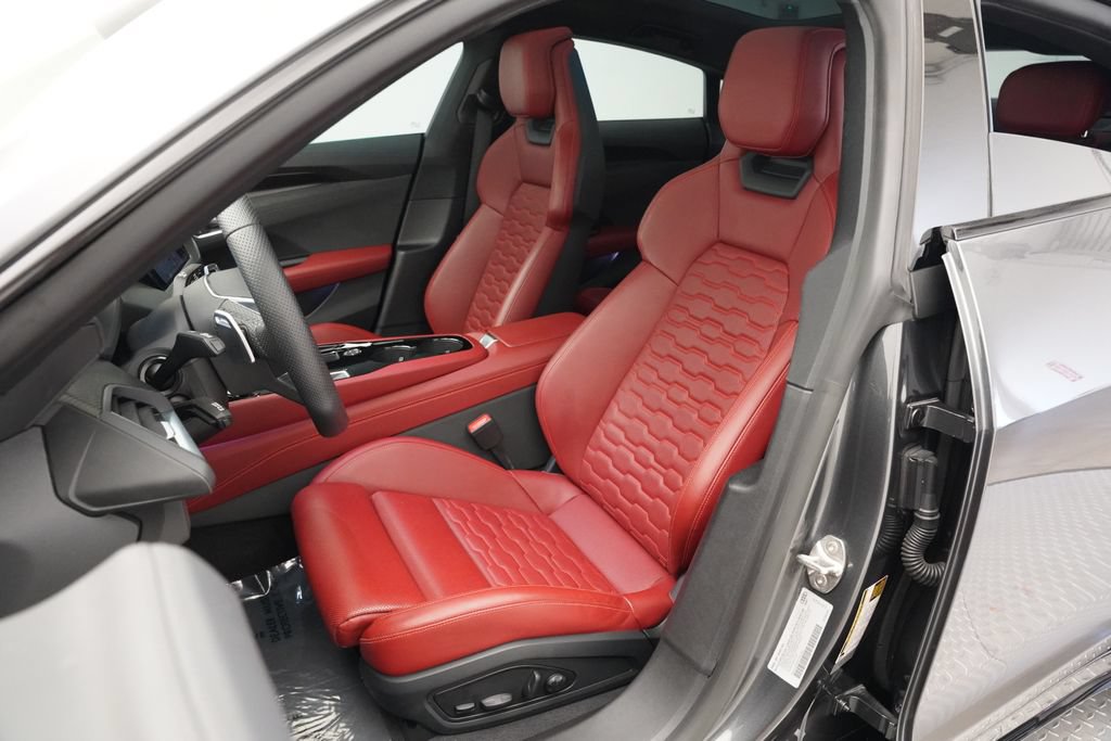 Used 2023 Audi e-tron GT Premium Plus w/ Performance Package AWD/4WD image 8