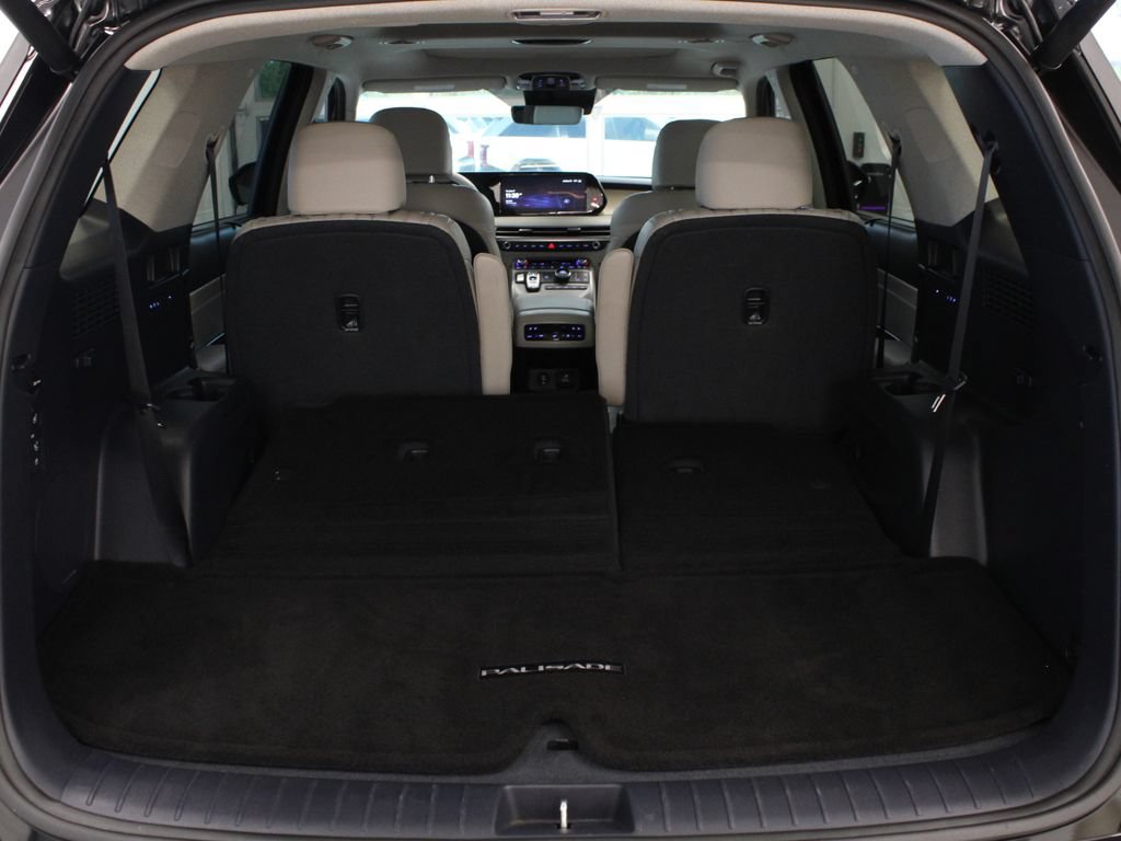 Used 2024 Hyundai Palisade Limited FWD image 44