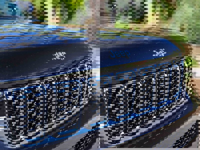 Used 2021 Jeep Grand Cherokee L Summit image 9