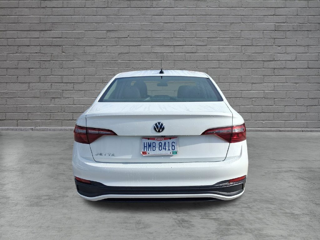 Certified 2024 Volkswagen Jetta S FWD image 10