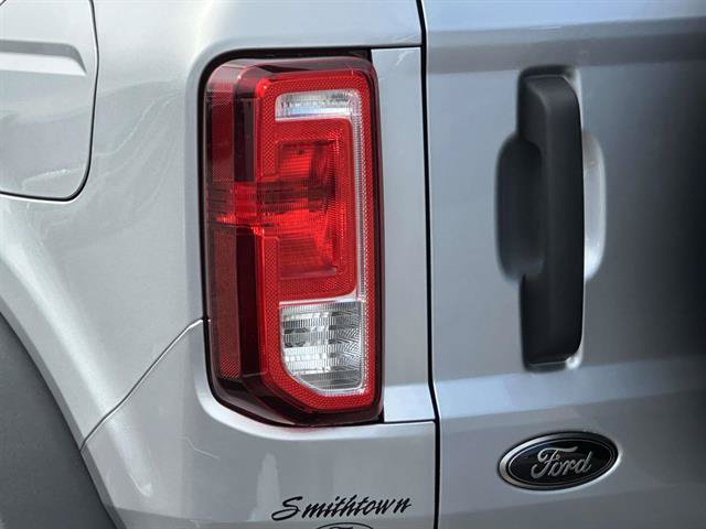 Used 2023 Ford Bronco Black Diamond AWD/4WD image 29