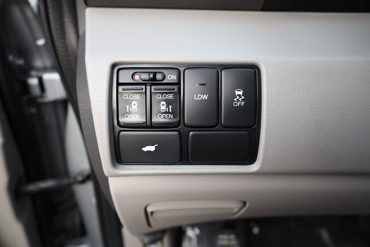 Used 2016 Honda Odyssey EX-L image 22