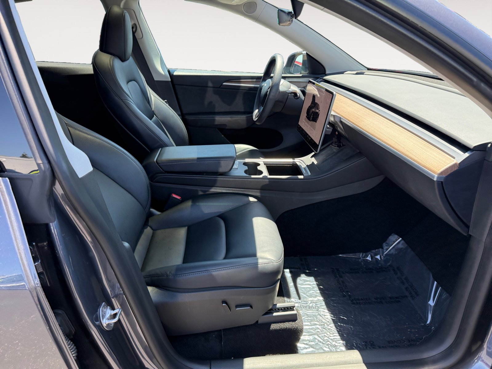 Used 2023 Tesla Model Y Long Range AWD/4WD image 19