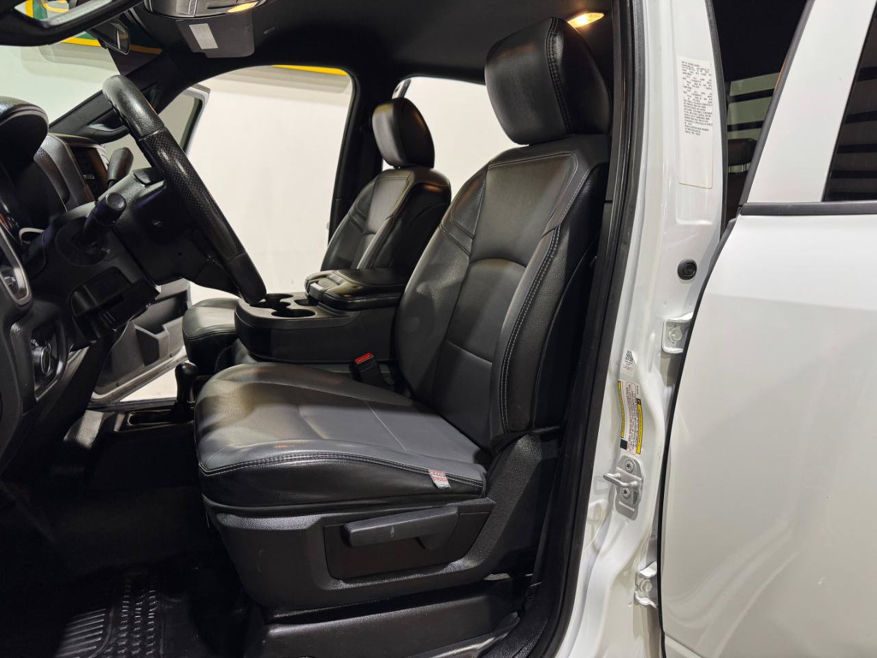Used 2022 RAM 3500 Tradesman AWD/4WD image 12