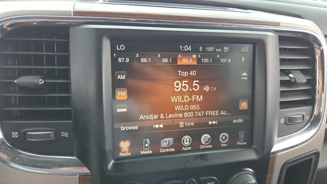 Used 2017 RAM 1500 Laramie AWD/4WD image 33