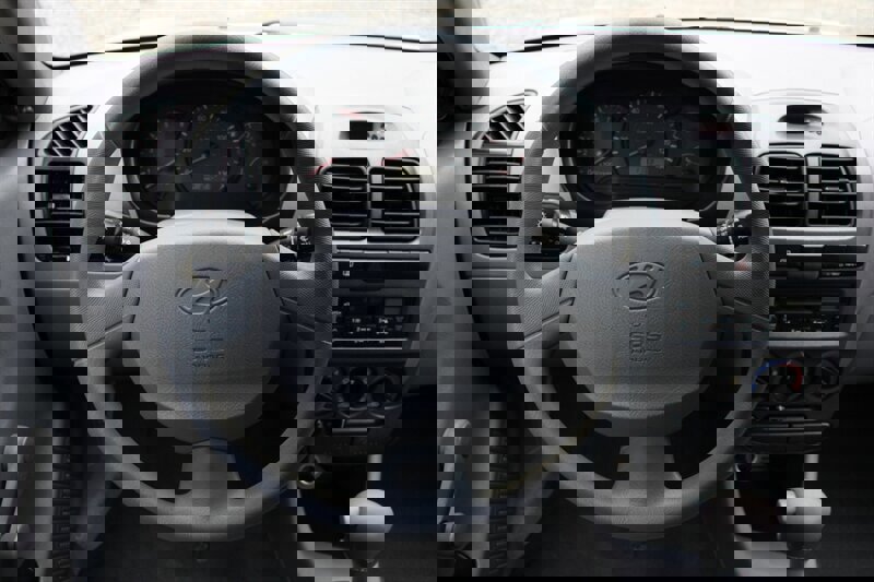 Used 2004 Hyundai Accent GL image 17