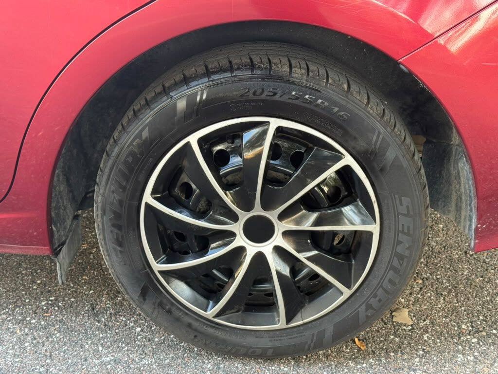 Used 2018 Subaru Impreza 2.0i AWD/4WD image 11