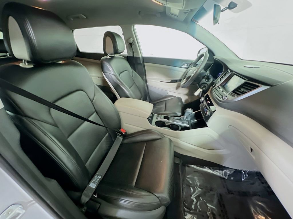 Used 2018 Hyundai Tucson SEL image 25