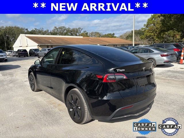 Used 2023 Tesla Model Y Long Range image 3