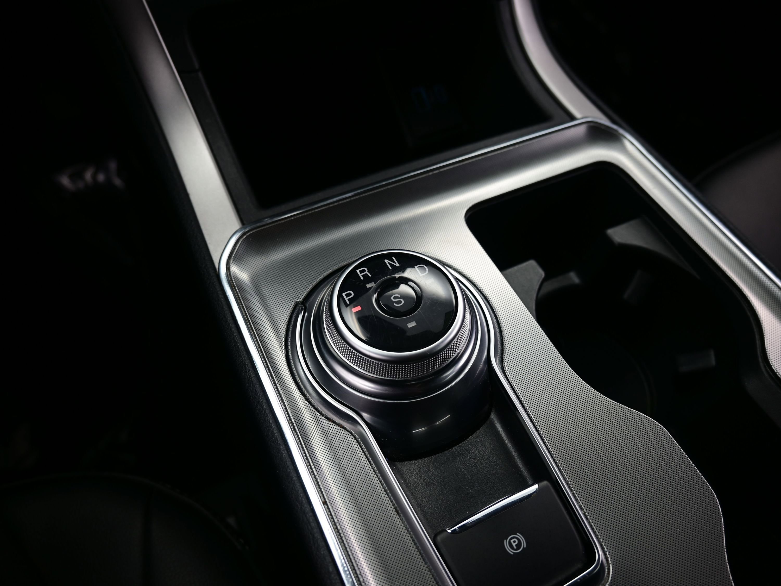 Used 2022 Ford Edge SEL image 21