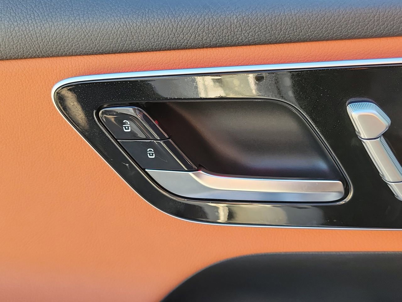 Certified 2026 Mercedes-Benz GLC 300 image 22