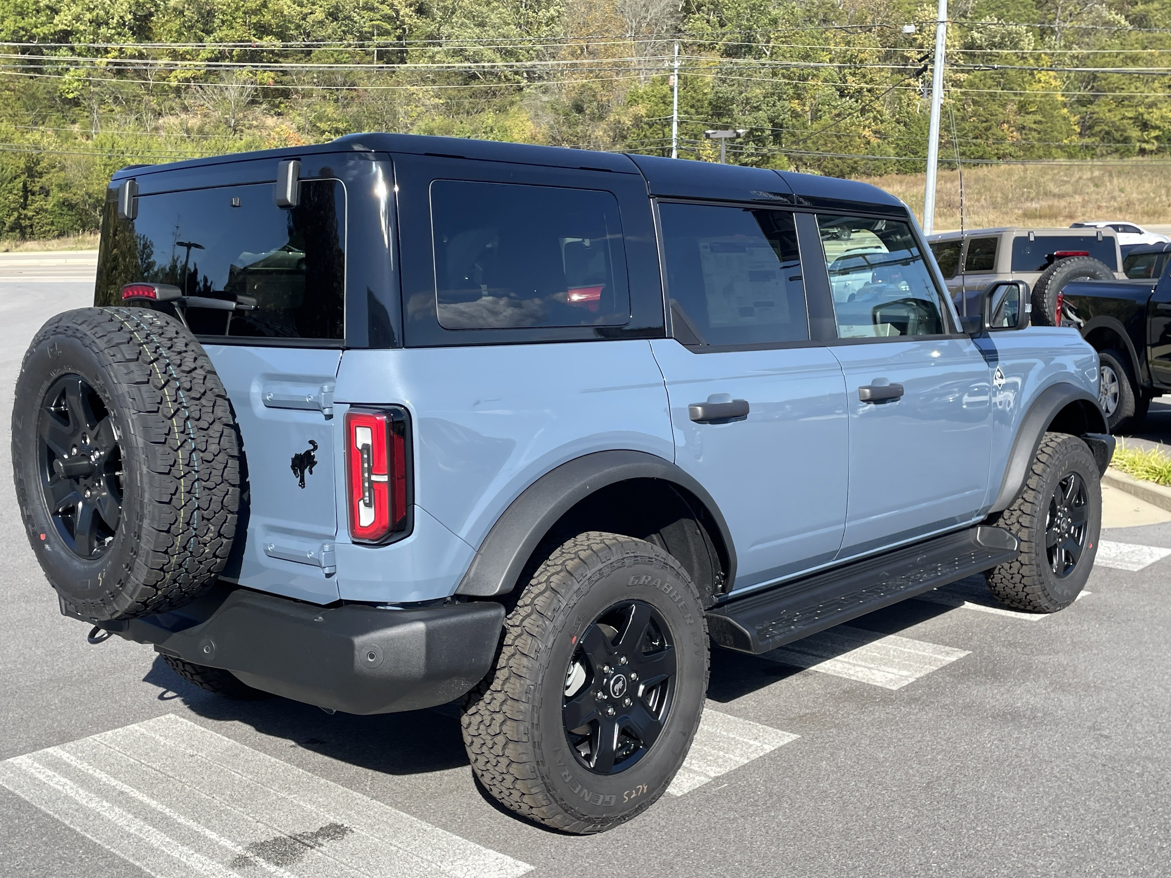 New 2025 Ford Bronco Outer Banks image 5