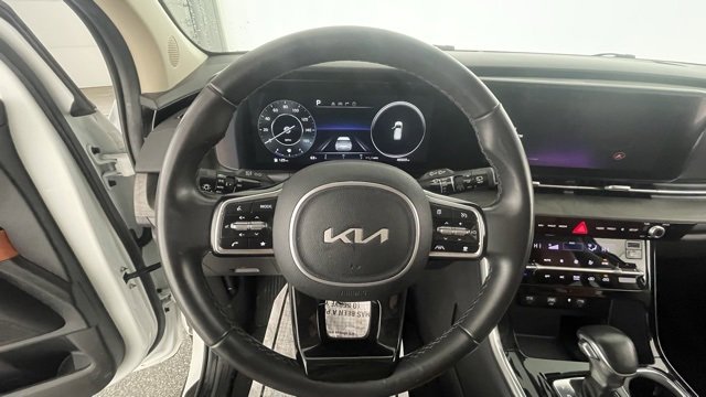 Used 2024 Kia Carnival SX image 37