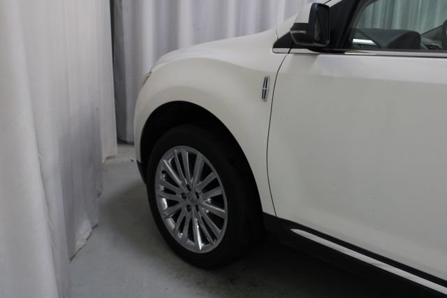 Used 2012 Lincoln MKX AWD image 31
