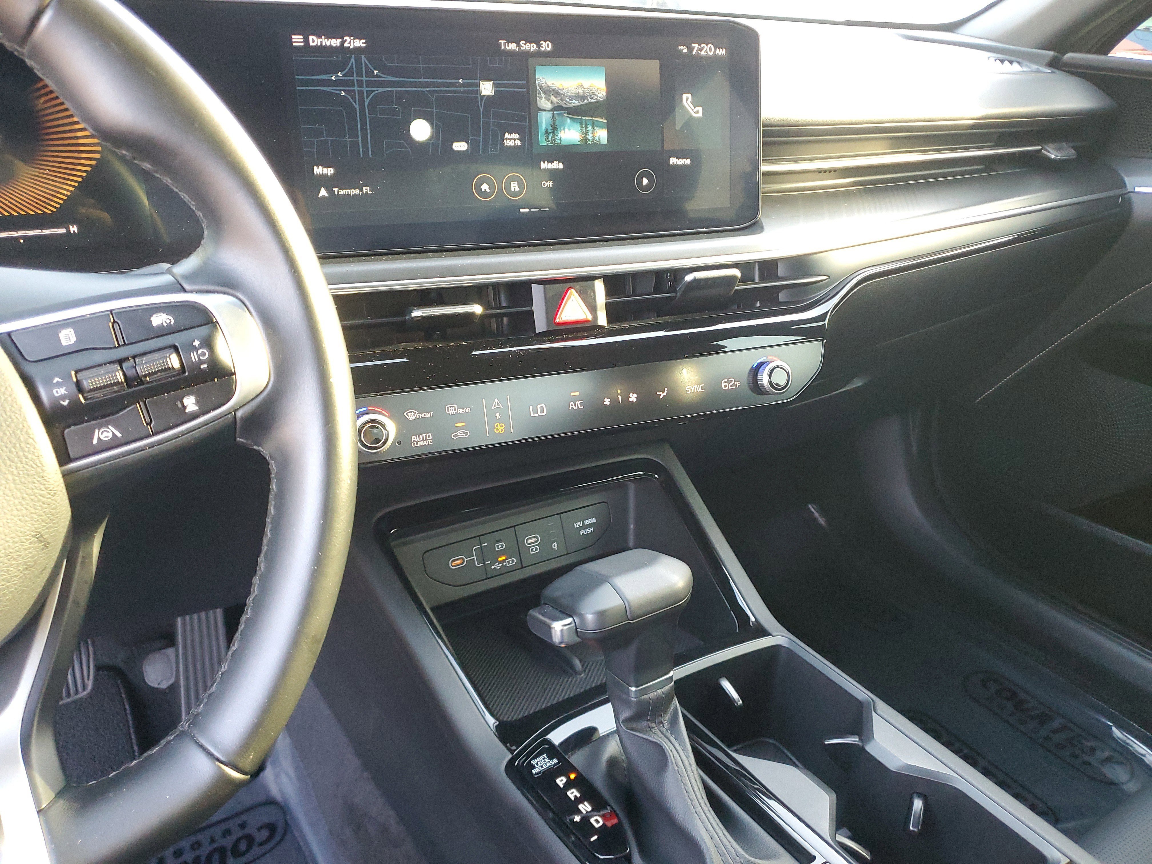 Used 2025 Kia K5 GT-Line w/ GT-Line Premium Package image 28