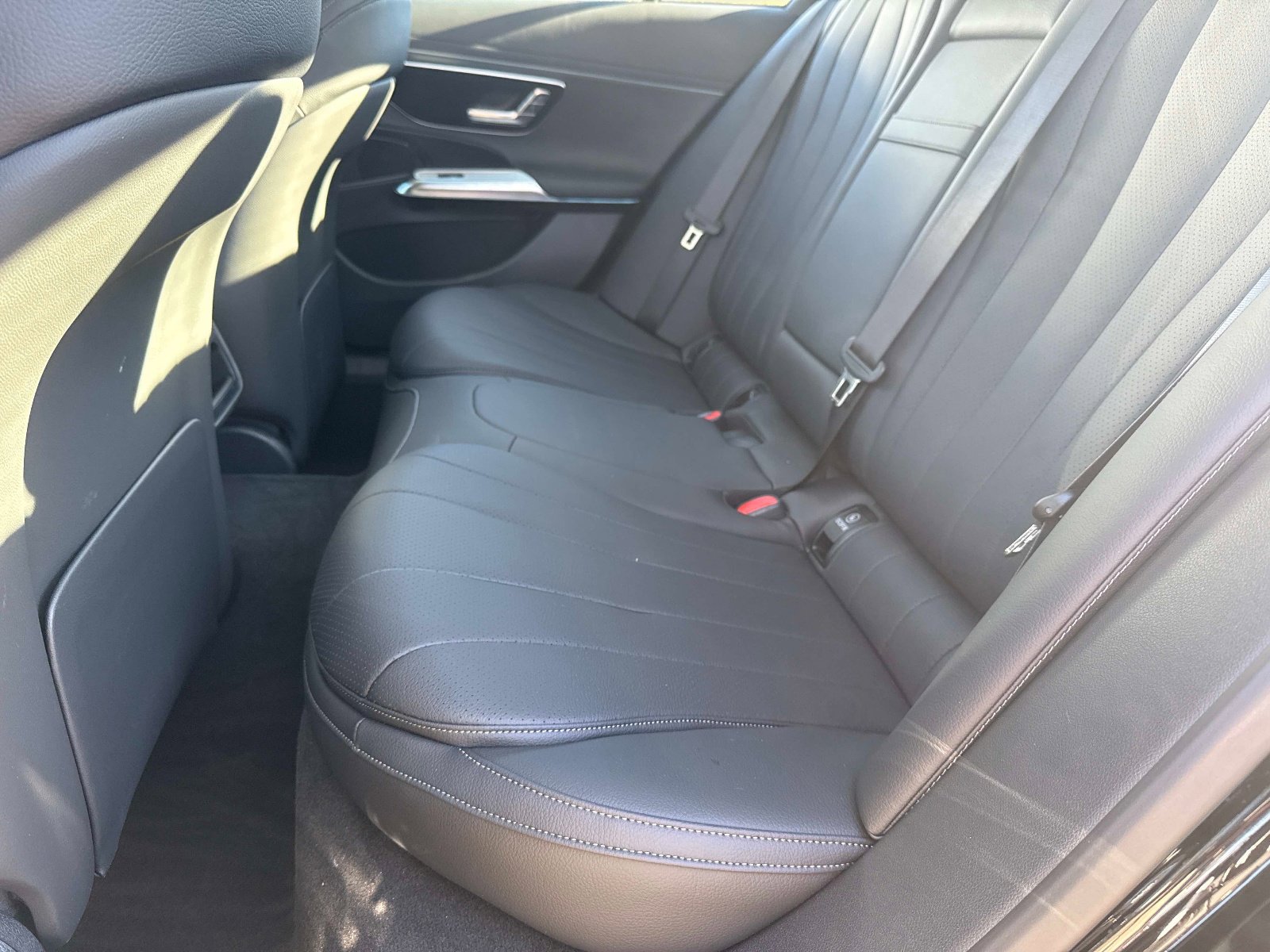 Used 2026 Mercedes-Benz E 350 Sedan image 12