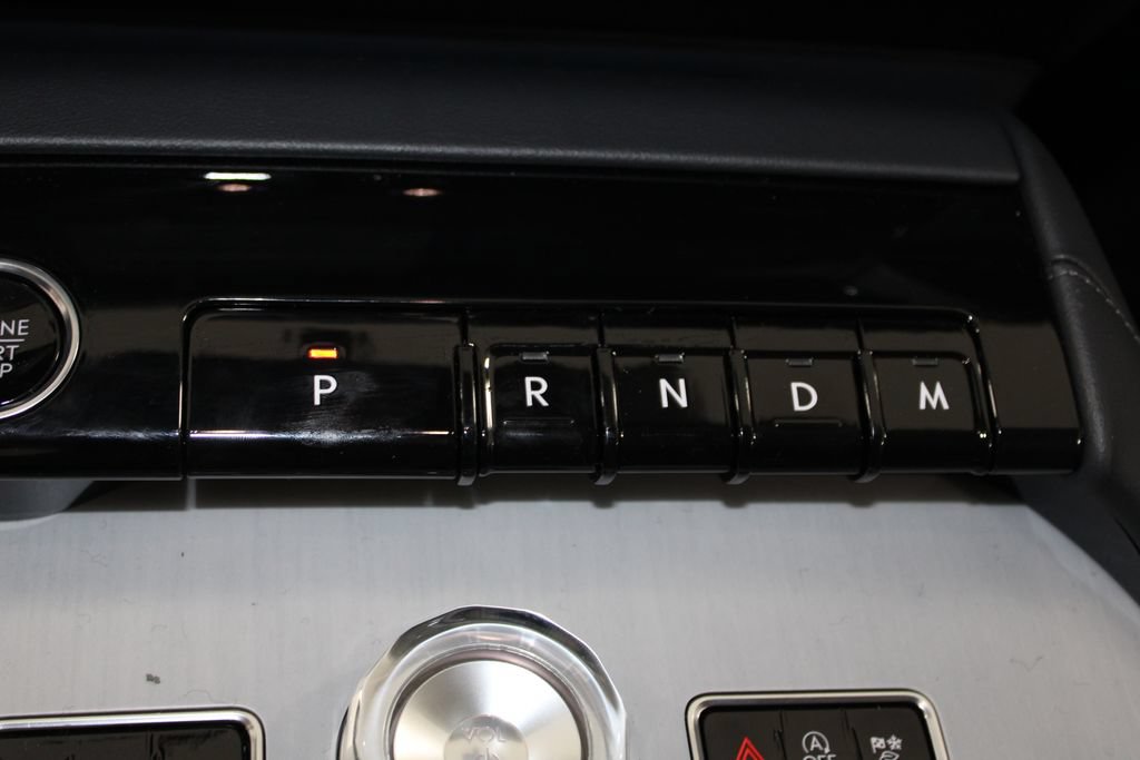New 2026 Lincoln Navigator L Premier AWD/4WD image 46