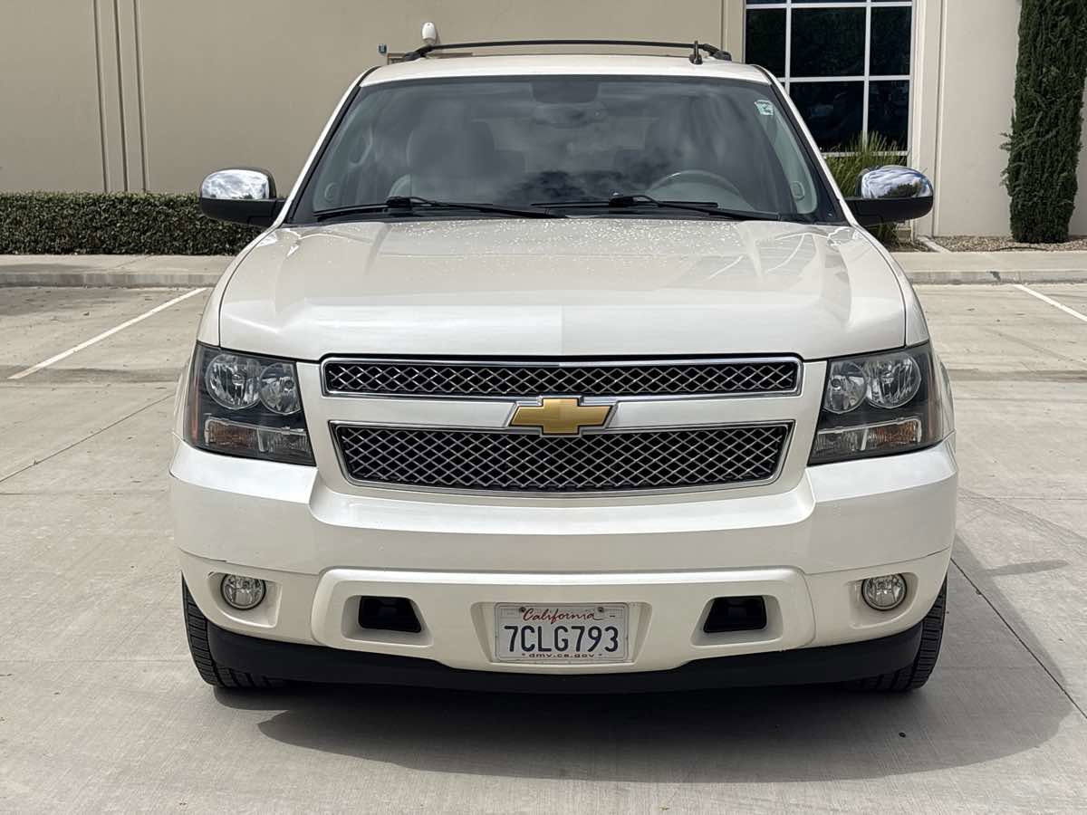 Used 2013 Chevrolet Tahoe LTZ image 8