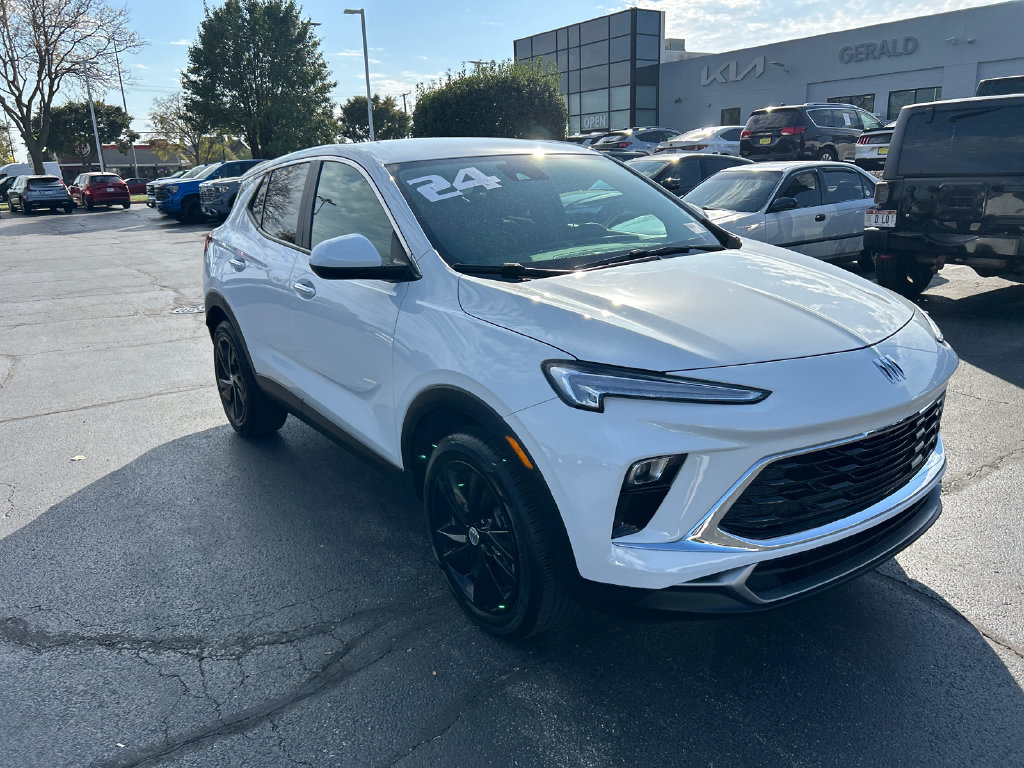 Certified 2024 Buick Encore GX Preferred FWD image 6