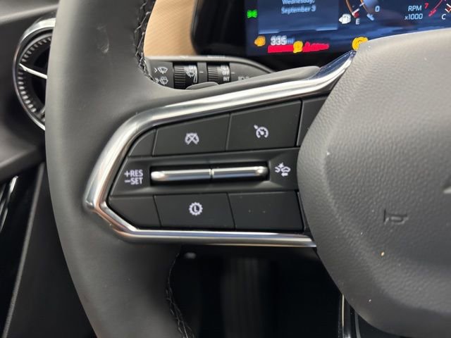 New 2026 Chevrolet Equinox ACTIV w/ Safety and Technology Package image 12