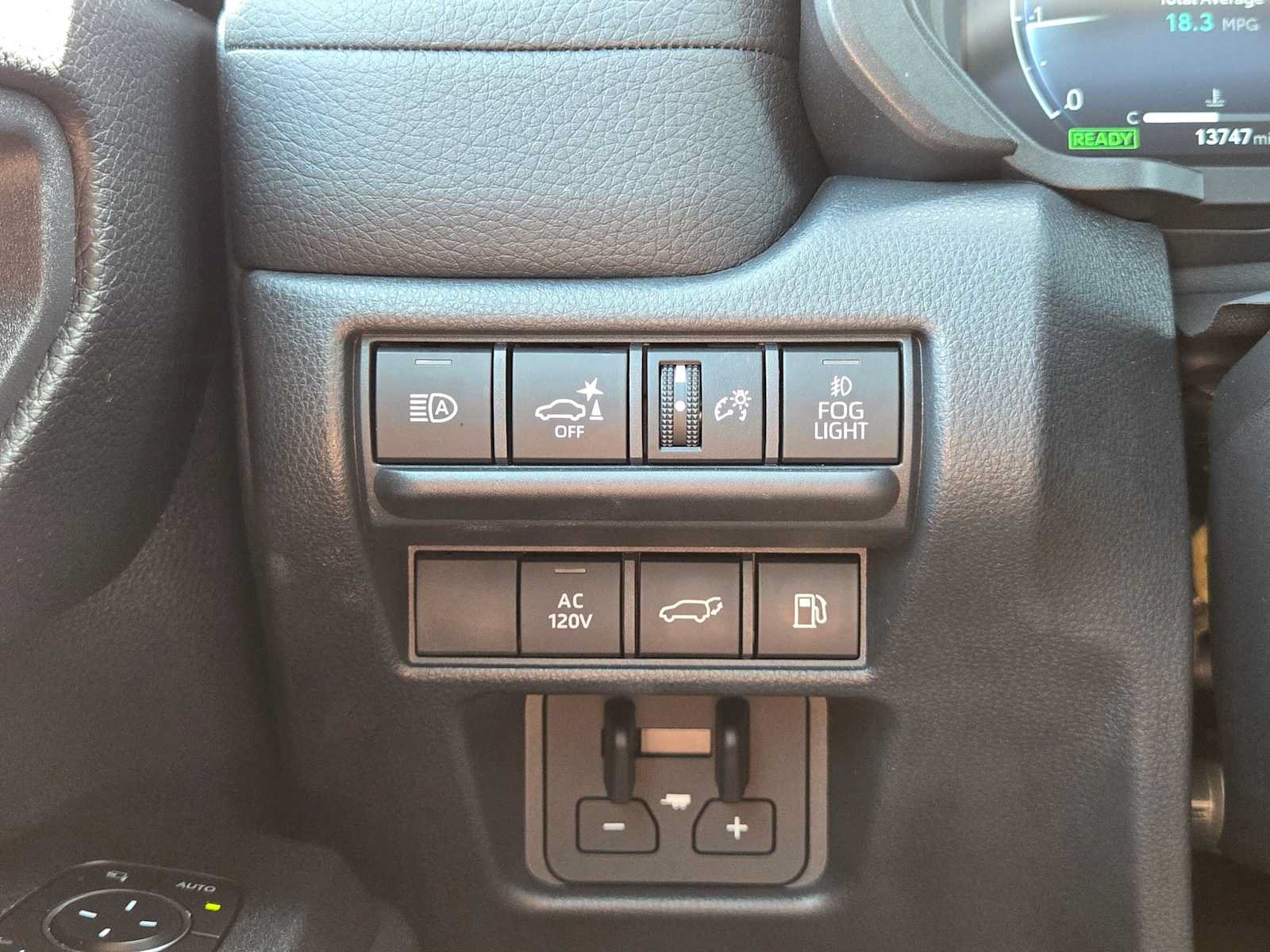 Used 2024 Toyota Land Cruiser AWD/4WD image 32