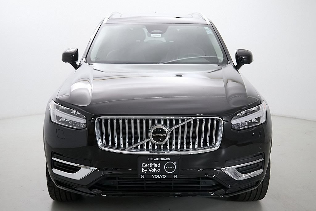 Certified 2024 Volvo XC90 T8 Plus AWD/4WD image 5