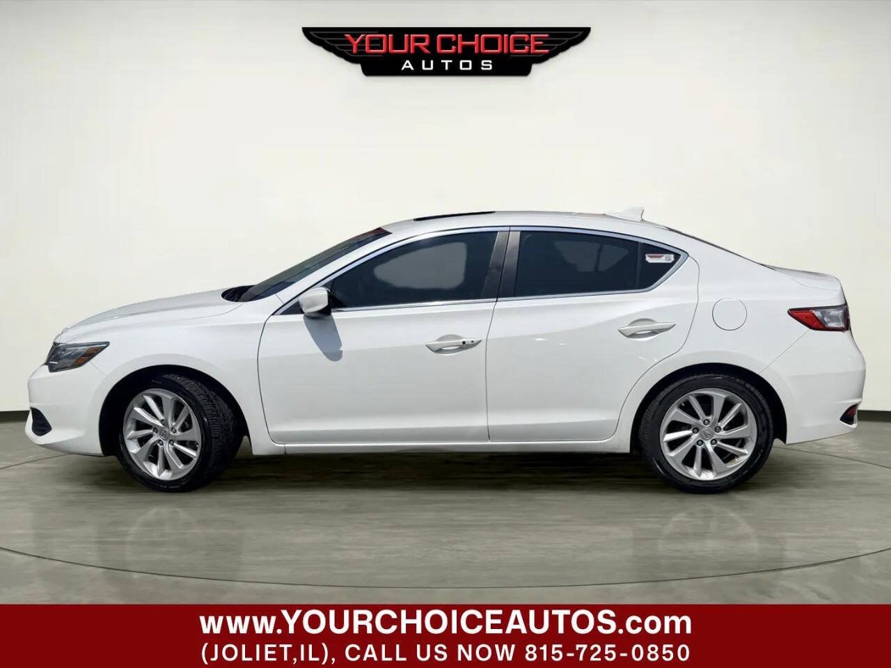 Used 2016 Acura ILX FWD image 2