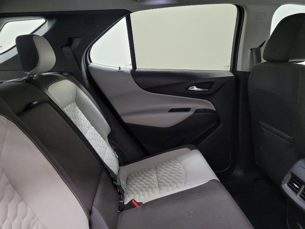 Used 2018 Chevrolet Equinox LS image 19
