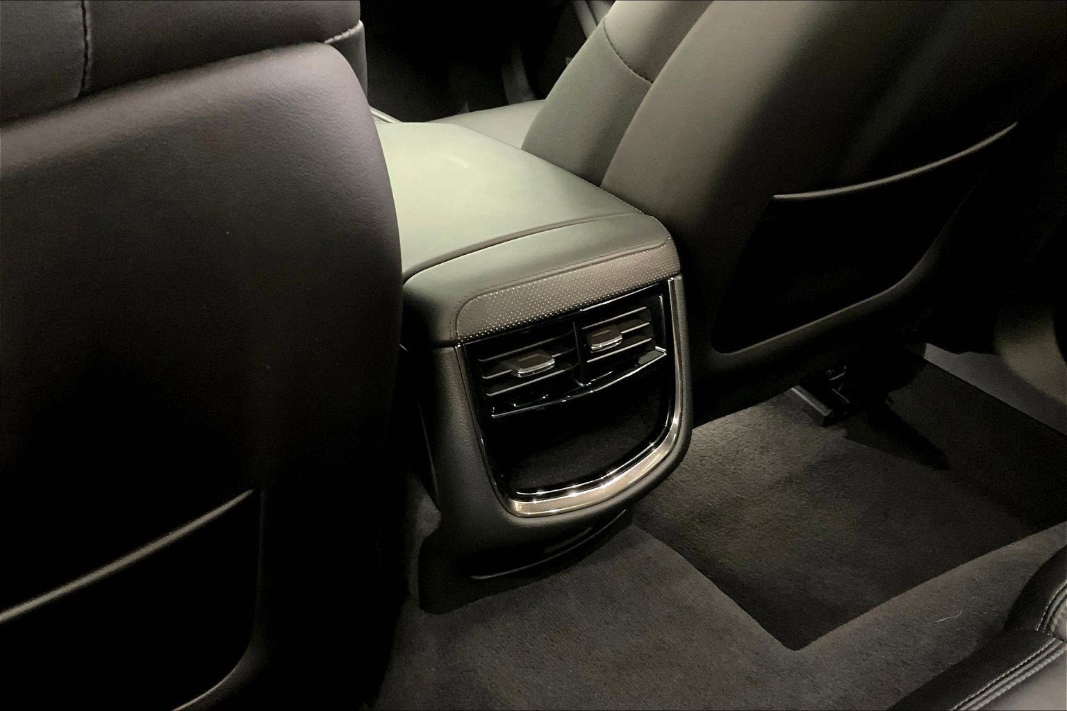 Used 2018 Cadillac CTS Luxury AWD/4WD image 10