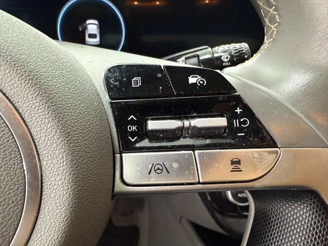 Used 2024 Hyundai Elantra SEL w/ Convenience Package image 12