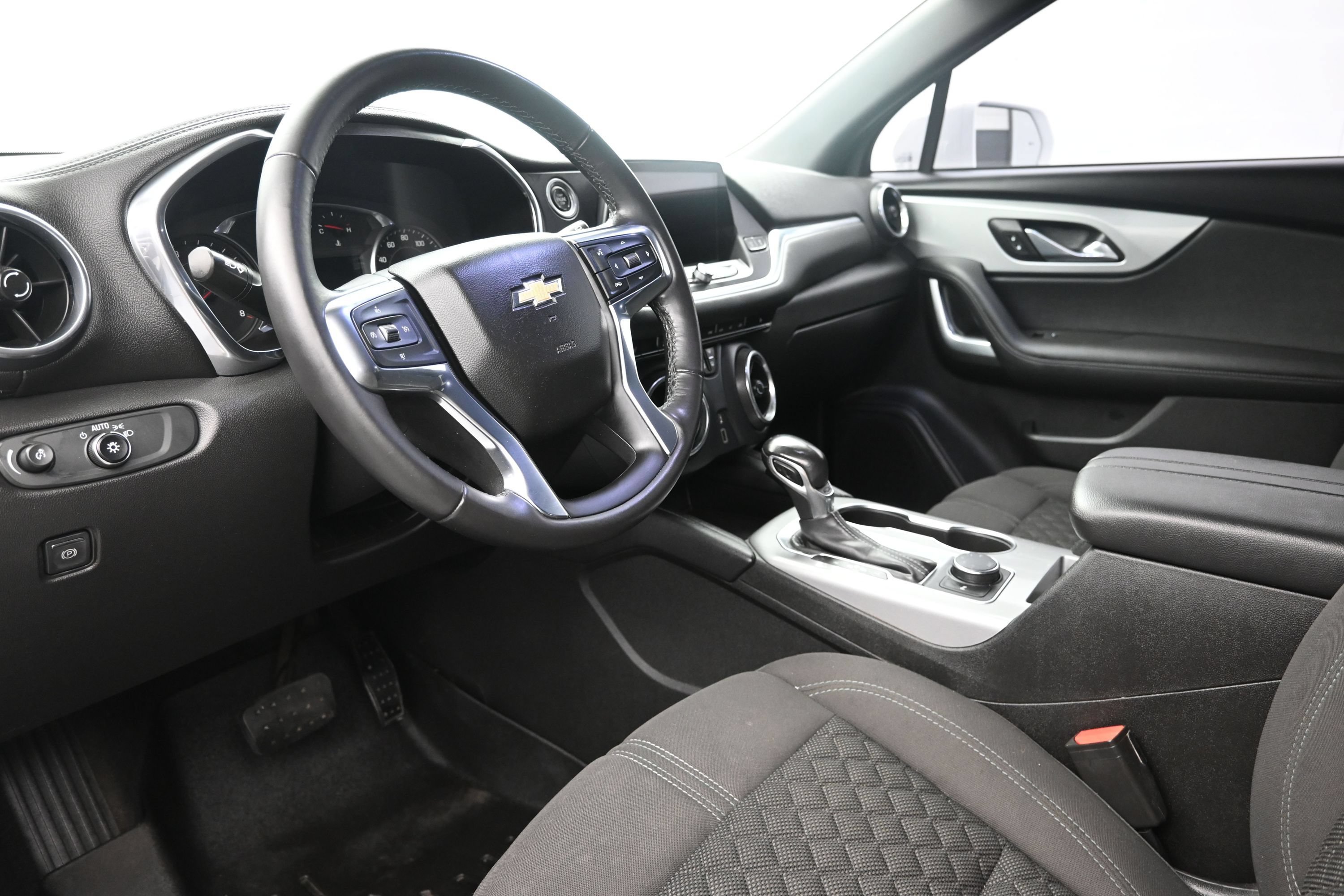Used 2019 Chevrolet Blazer LT AWD/4WD image 10