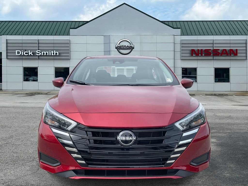Used 2025 Nissan Versa SV w/ Trunk Package image 2