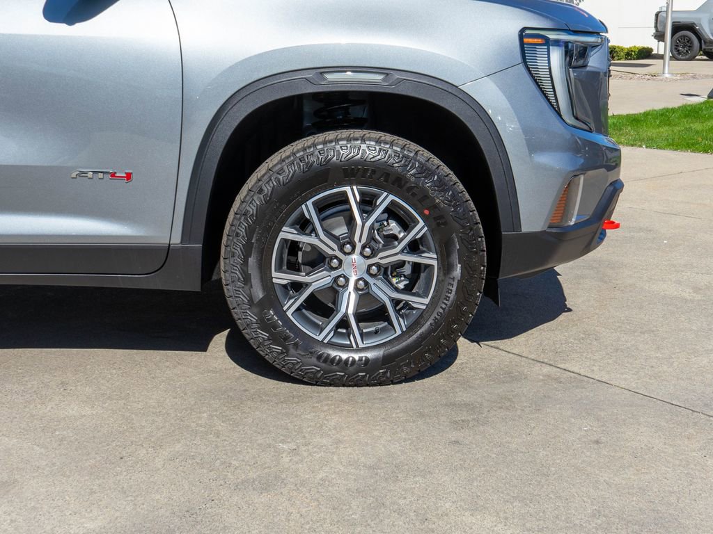 New 2026 GMC Acadia AT4 w/ Luxury Package AWD/4WD image 36