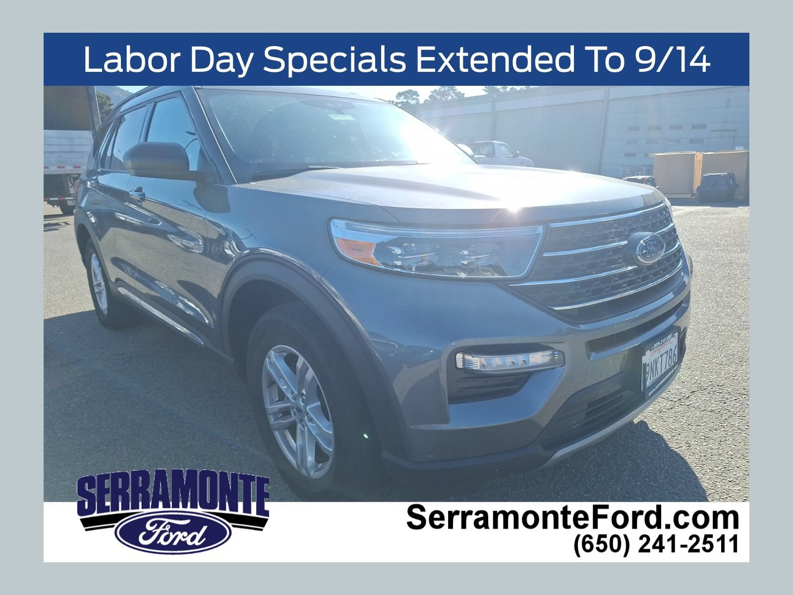 Certified 2024 Ford Explorer XLT w/ Equipment Group 202A AWD/4WD image 1
