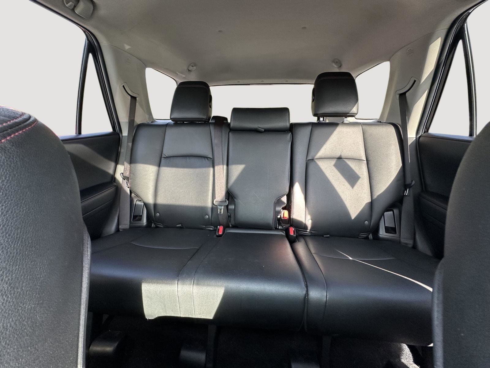 Used 2022 Toyota 4Runner TRD Off-Road Premium w/ Moonroof Package AWD/4WD image 13