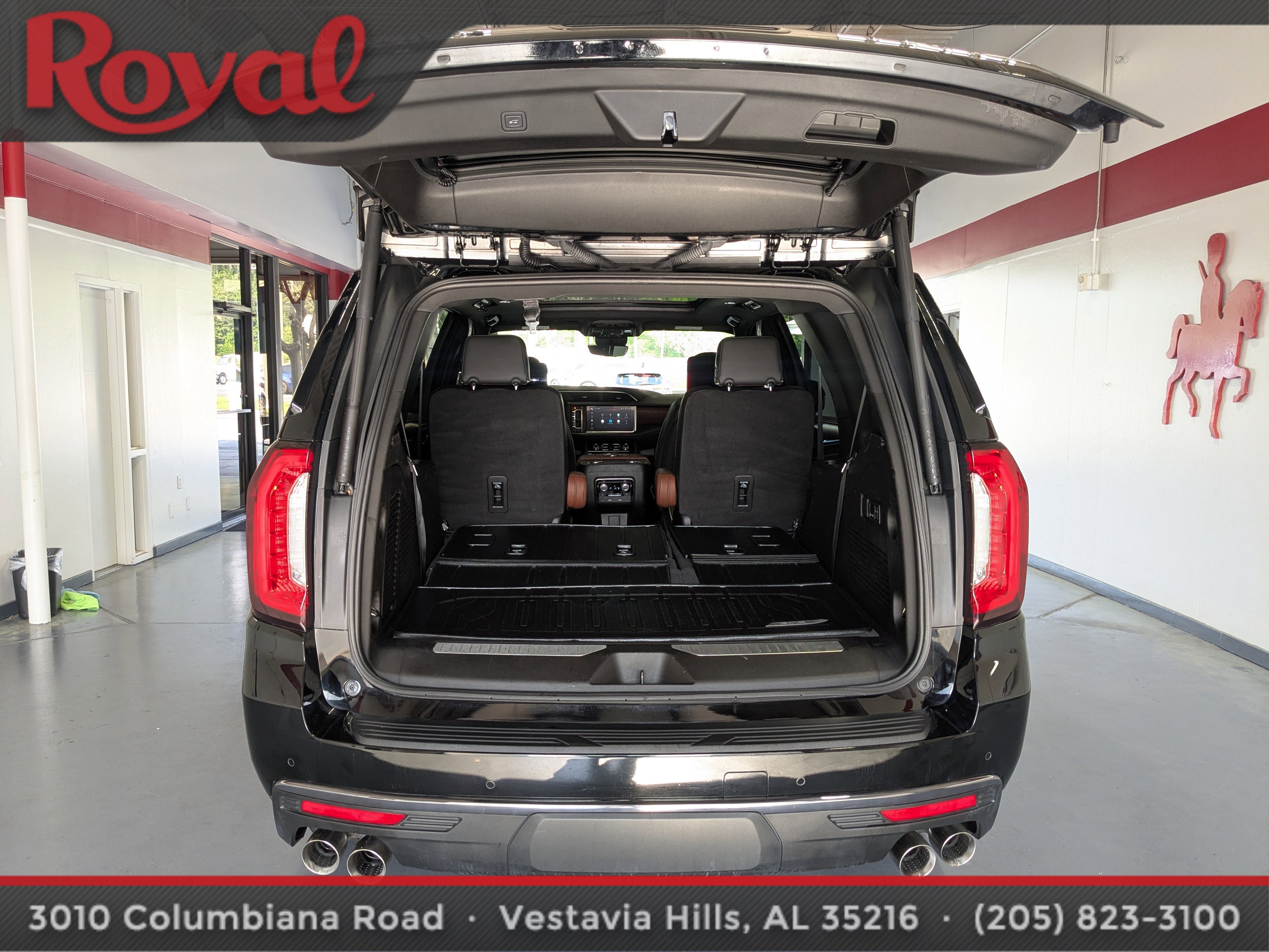 Used 2024 GMC Yukon Denali Ultimate image 14
