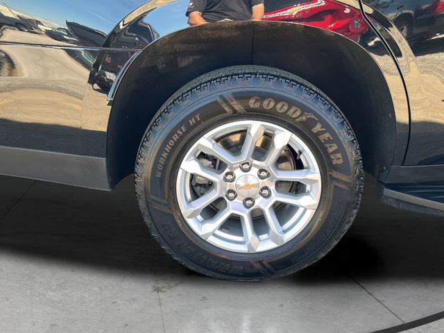 Used 2025 Chevrolet Tahoe LT AWD/4WD image 32