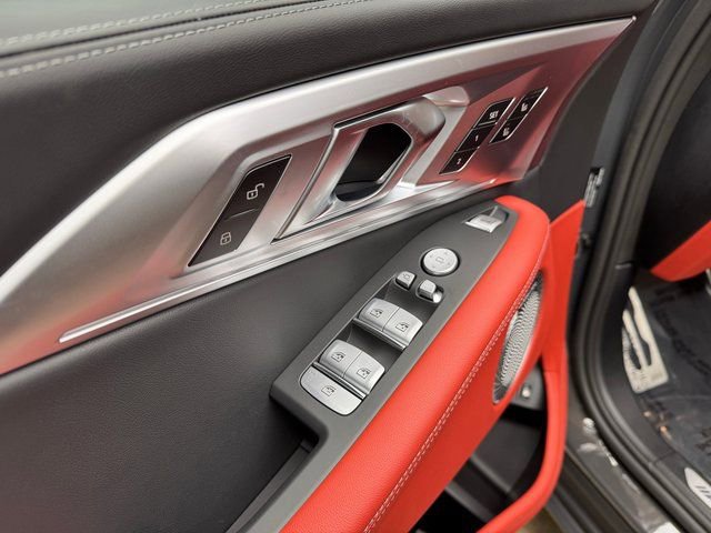 New 2026 BMW XM Label Red image 11