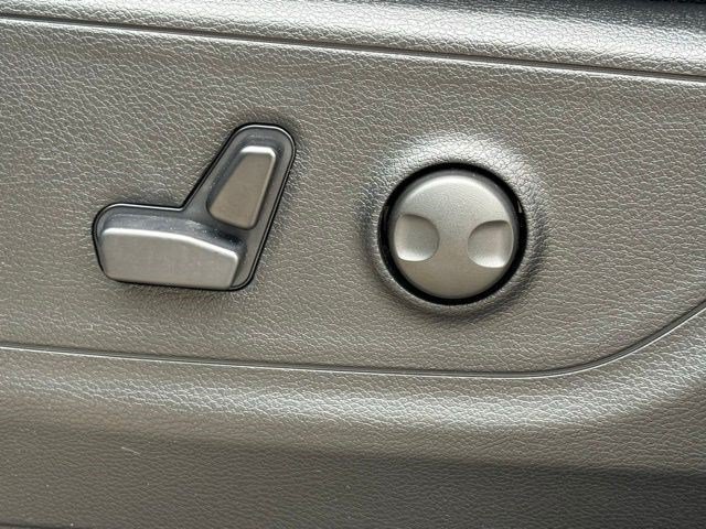 New 2026 RAM 1500 Big Horn AWD/4WD image 11